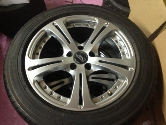 ขายแม็กซ์มือ2 16 MIC racing สีบรอนซ์ 5 รู100+ยาง ราคา 9500 บาท ราคาถูก