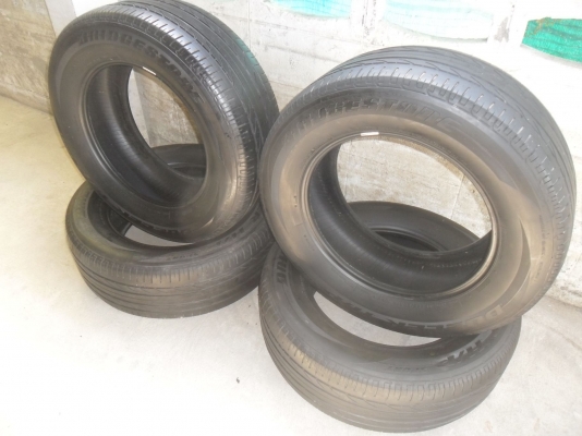 ยาง BRIDGESTONE 265/60R18ปี09