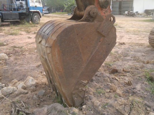 ขายด่วน  บุ้้งกี๋+โตงเตงครบชุด HITACHI EX 200