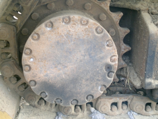 ขายด่วน  ตัวเดินHITACHI EX 200-2 คู่ละ