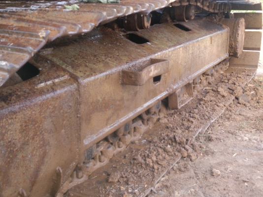 ขายด่วน เฟรมล่าง HITACHI EX 200