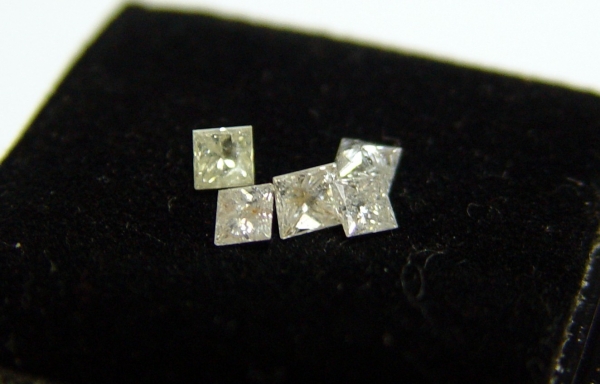 ขายเพชร ขายเพชร