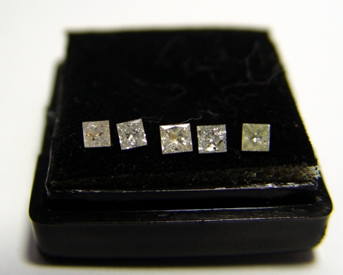 ขายเพชร ขายเพชร