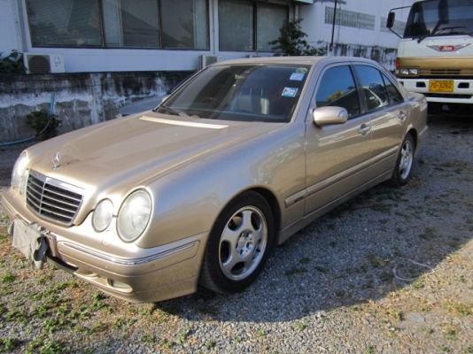 ขายเก๋ง/เบ็นซ์/E240/ปี2000 สวยสุดๆ ขายเก๋ง/เบ็นซ์/E240/ปี2000 สวยสุดๆ