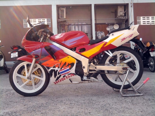 ขออนุญาติขาย HONDA NSR150 RR มือเดียว สีแดงขาว ล้อแม็ก ขออนุญาติขาย HONDA NSR150 RR มือเดียว สีแดงขาว ล้อแม็ก