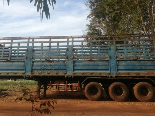 รถบรรทุก 10 ล้อหัวลาก ยี่ห้อ HINO พร้อมหาง