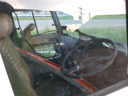 แสงฟ้าเต้นรถ///ขายหัวเก๋งเก่าญี่ปุ่น HINO-4D สภาพสวยอุปกรณ์ครบ