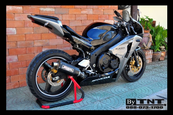 <TNT>ขาย Honda CBR(NC-23) 400 cc./ปี89/ทะเบียนแท้/แฟริ่งแต่ง..สวยๆ>>>คับ