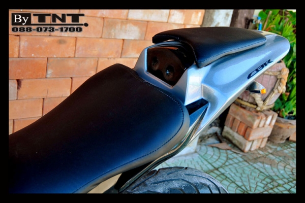 <TNT>ขาย Honda CBR(NC-23) 400 cc./ปี89/ทะเบียนแท้/แฟริ่งแต่ง..สวยๆ>>>คับ