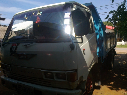 ขายด่วน 6 ล้อดคั้มพ์ Hino KM777 เครื่อง 177 แรง