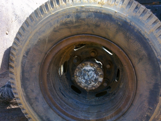 ขายด่วน 6 ล้อดคั้มพ์ Hino KM777 เครื่อง 177 แรง