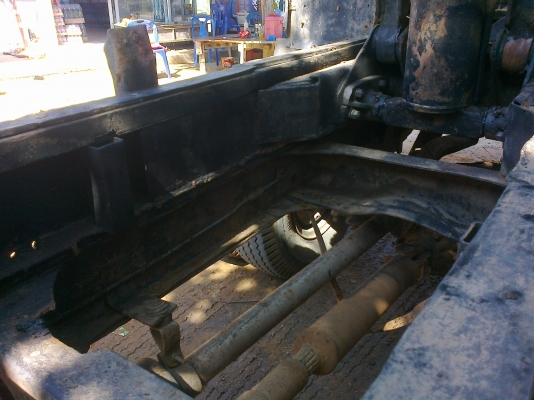 ขายด่วน 6 ล้อดคั้มพ์ Hino KM777 เครื่อง 177 แรง