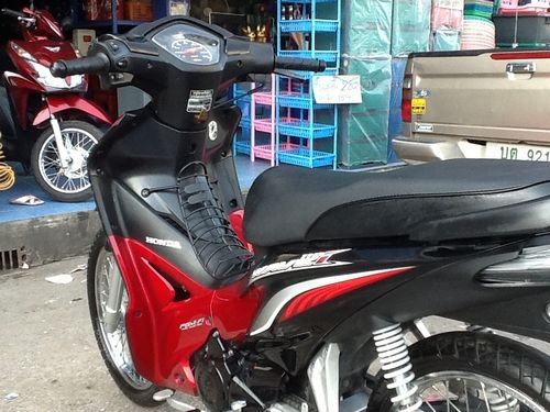 HONDA WAVE 110 iรถแค่7เดือน วิ่ง4xxxโลสภาพสวยพร้อมใช้งาน