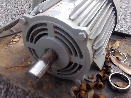 ของใหม่มาก มอเตอร์มิตซูบิชิ 5 แรงม้า 220 V.ใช้ไฟบ้าน สภาพใหม่มากพร้อมใช้ ผ่านการใช้งานมาน้อย(มี 1 ตัว VDO ทดสอบให้ดู)