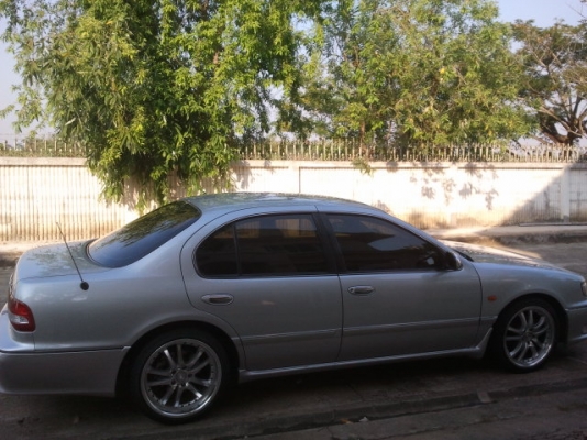 รถบ้านผู้หญิงใช้NISSAN,CEFIRO ตัวTopสุดท้าย A32 ปี2001+LPG