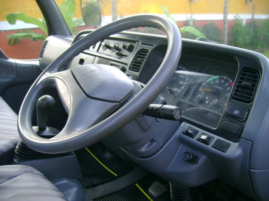 2012MITSUBISHI CANTER GUTS LPG โรงงาน บรรทุก4ล้อไม่ติดเวลา