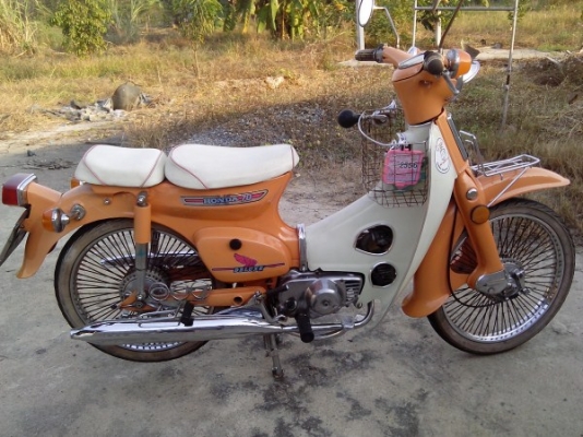 ขาย c70 สีสวยทะเบียนโอนเต็ม