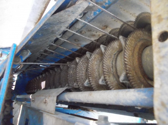 รหัส:13001002รถเกี่ยวข้าวนั่งขับทำงานสะดวกคล่องตัวจากญี่ปุ่นพร้อมใช้งานwww.nihonmono.com