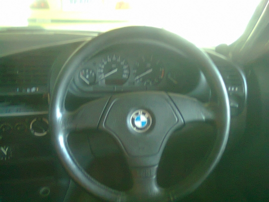 ฝากขายBMW318i สวยเดิมเจ้าของใช้มือเดียวไม่เคยติดแก็ส ฝากขายBMW318i สวยเดิมเจ้าของใช้มือเดียวไม่เคยติดแก็ส