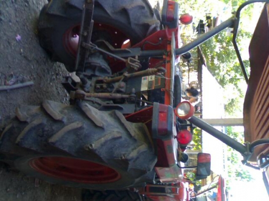 รถไถ 34 แรง อุปกรณ์3 ชิ้น ทำงานน้อยชั่วโมง