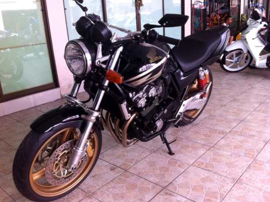 ขาย CB400 SF TEC1 ปี2000 สวยๆ พร้อมทะเบียน โอนขนส่งได้เลย ราคา149000 ต่อรองได้ ขาย CB400 SF TEC1 ปี2000 สวยๆ พร้อมทะเบียน โอนขนส่งได้เลย ราคา149000 ต่อรองได้