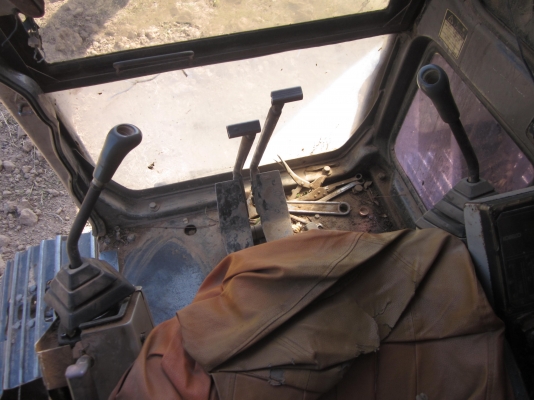 ขายด่วนแบคโฮ KOBELCO SK200 MARK /// รถพร้อมใช้งาน ราคาคุยกัน 081-0621937 เจ้าของขายเอง