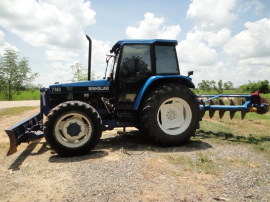 ขายรถไถ ฟอร์ด NEW HOLLAND 7740