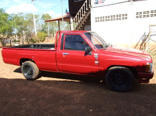 ขายรถกระบะโตโยต้าฮีโร่ toyota hero สภาพสวย 55,000 บาท (ปรับราคาใหม่)