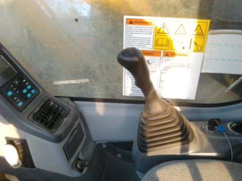 ขายด่วน  KOMATSU  PC200-7   รถนอกนำเข้าจากญี่ปุ่น