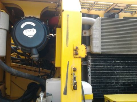 ขายด่วน  KOMATSU  PC200-7   รถนอกนำเข้าจากญี่ปุ่น