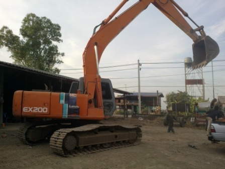 ขายแบคโฮ Hitachi EX 200 ราคา 900000 บาท ติดต่อ 0850853022