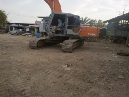 ขายแบคโฮ Hitachi EX 200 ราคา 900000 บาท ติดต่อ 0850853022 ขายแบคโฮ Hitachi EX 200 ราคา 900000 บาท ติดต่อ 0850853022