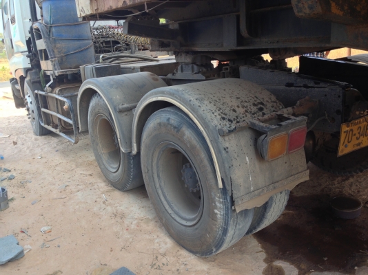 ISUZU DECA 275 HP 6RB1 รถสิบล้อหัวลาก หัวสามใบปัดสภาพสวย เครื่องแน่นแรงดีไม่มีเยิ้ม ภายในสวยครบพร้อม แอร์ พวงมาลัยเพาเวอร์ เบรคทริ๊ปฟี้ ระบบไฟฟ้าระบบไฮดรอลิกส์สภาพดีทั่วคันพร้อมต่อพ่วงพร้อมใช้งาน ช่วงล่างคัชซีสวยมาก ยางสภาพดีประมาณ 70\% พร้อมใช้งาน เอกสารท