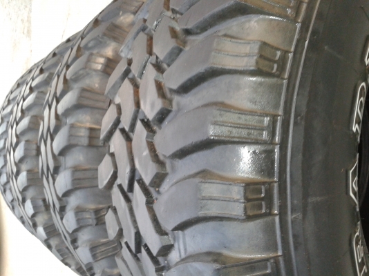ขายยาง Mud GT 33x12.5R15 ปี 10 สภาพสวยพร้อมใช้งาน