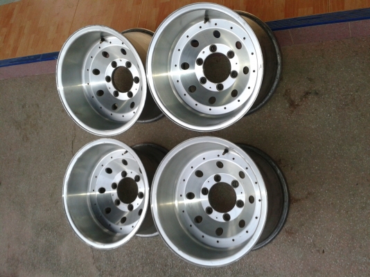 ขายล้อหยดน้ำ 15x10 -33 สภาพสวยพร้อมใช้งาน