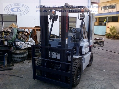 ขาย รถโฟล์คลิฟท์ KOMATSU รุ่น FD25 -11