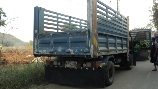 ขาย 6 ล้อ ดั้ม NPR เครื่อง 185 แรง สภาพพร้อมใช้งาน ขาย 6 ล้อ ดั้ม NPR เครื่อง 185 แรง สภาพพร้อมใช้งาน