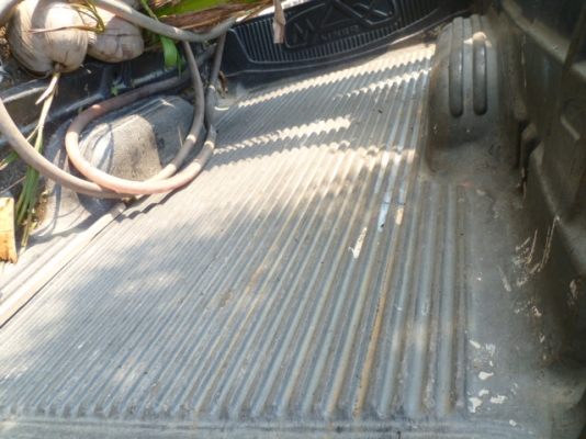 ขายแม็กลายเนอร์ ของมิตซูสตราด้าตอนเดียว ราคา 1500 บาท โทร 081 3298448