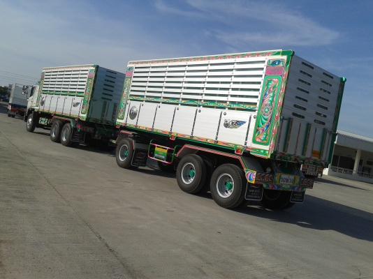 ขายรถบรรทุกHINOรุ่นใหม่