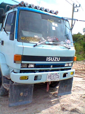ขาย 10ล้อดั้มISUZU ROCK210 ขาย 10ล้อดั้มISUZU ROCK210