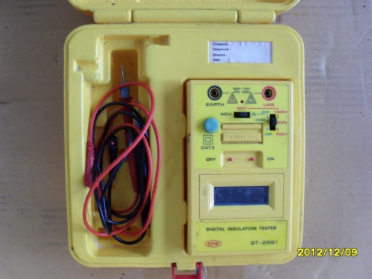 เครื่องมือวัดค่าฉนวนและแรงดันไฟฟ้า DIGITAL