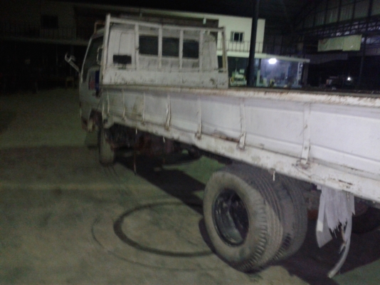 ขาย6ล้อ2คันราคาถูก