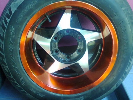 ขายแม็กขอบ15 ออฟลึก6รู พร้อมยาง ขายแม็กขอบ15 ออฟลึก6รู พร้อมยาง