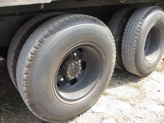 ขาย 10 ล้อ FL3H รถสวยพร้อมใข้ เครื่องJO8C 220แรง ขาย 10 ล้อ FL3H รถสวยพร้อมใข้ เครื่องJO8C 220แรง