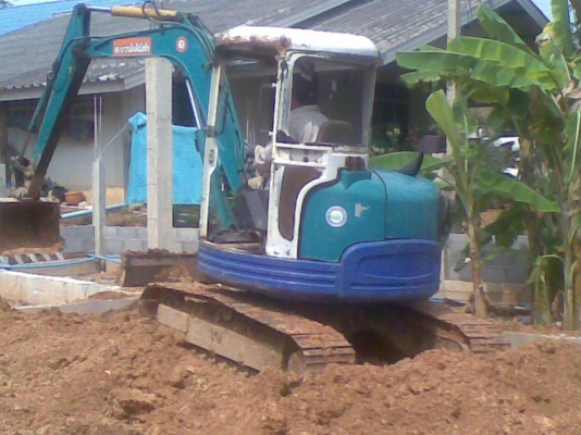 ขายรถ KOMATSU PC 40