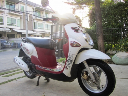 (จองแล้วค่ะ) สวย..จัดเต็ม  Yamaha Fiore ชุดแต่งศูนย์  เพียง  บาทเท่านั้น