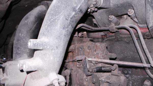 HINO  V10 รถสิบล้อหัวลาก  พร้อมหางพื้นเรียบ 18  ล้อ  เล่มทะเบียนพร้อมโอนค่ะ