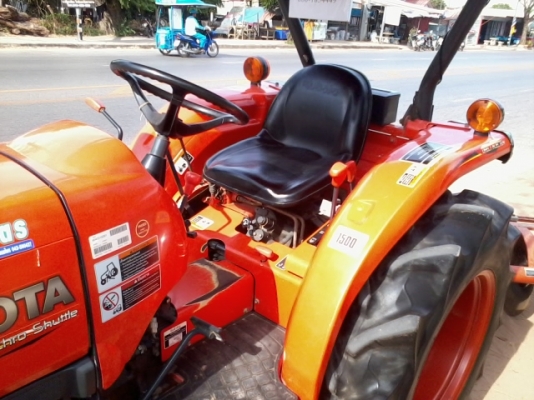 ขาย L3608 พร้อม ดันหน้าคานล่าง ผานพรวนตราช้าง พร้อมทะเบียน