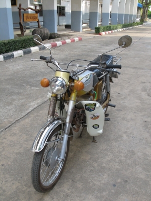 YL2 ทะเบียนเต็ม2556 โอน..ชื่อเจ้าของเองครับ