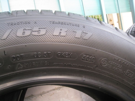 ขายยาง MICHELIN LATITUDE 225/65 R 17 ปี 3010 (1ชุด) (081-3747940)
